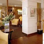 A La Des Artistes 3* Paris