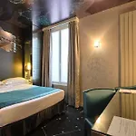 A La Des Artistes Hotel