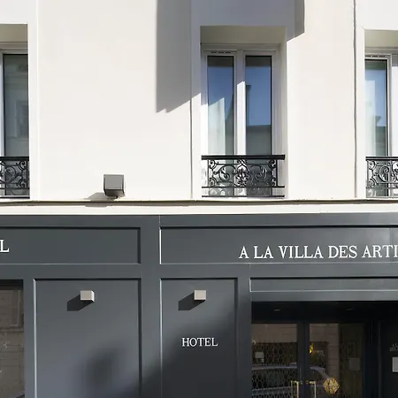 A La Des Artistes