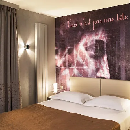 Hotel A La Des Artistes 3*