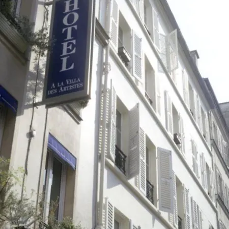 A La Des Artistes Parigi
