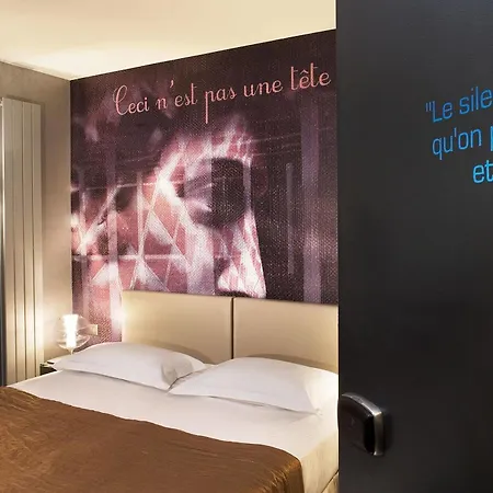 A La Des Artistes Parigi