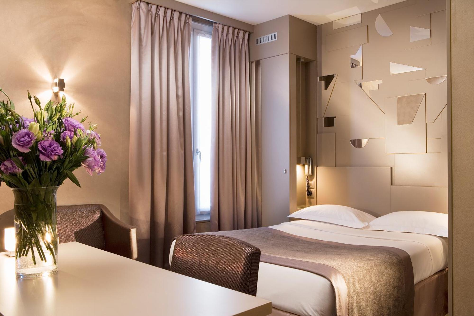 A La Des Artistes Paris