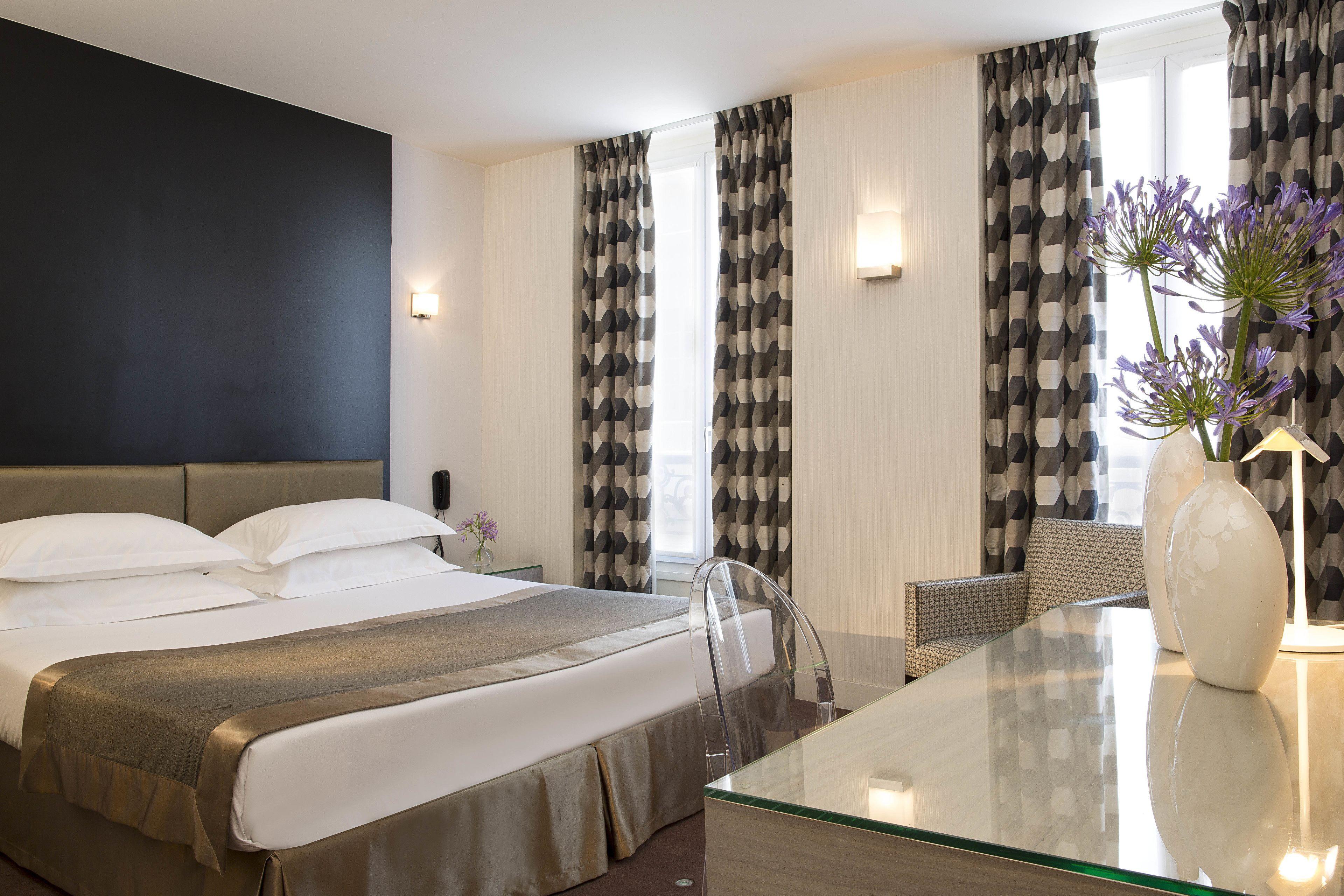 Hotel A La Des Artistes 3*