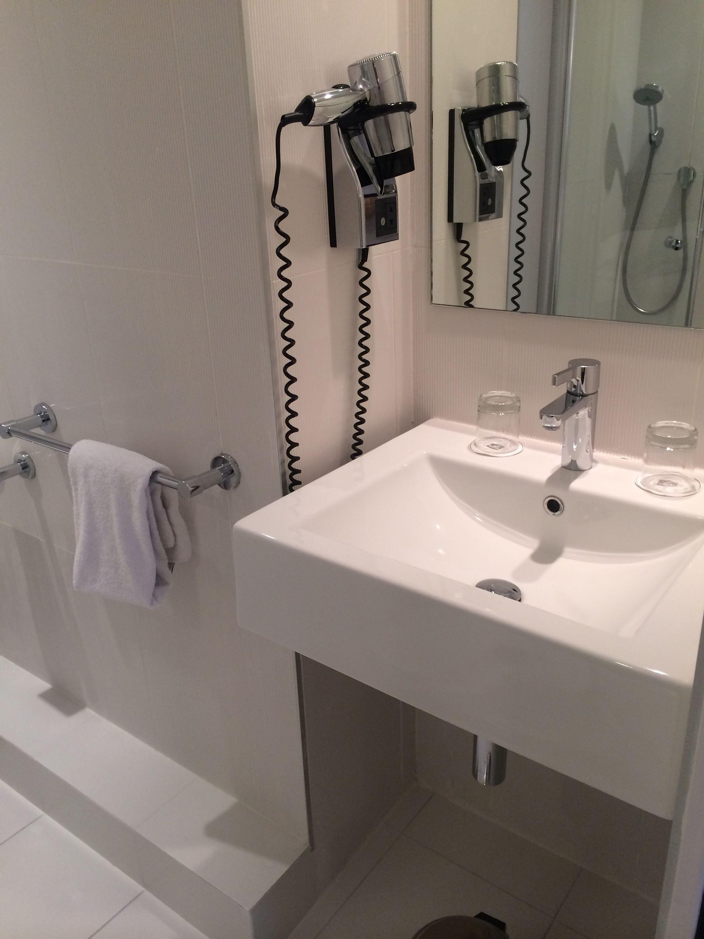 A La Des Artistes Hotel 3*