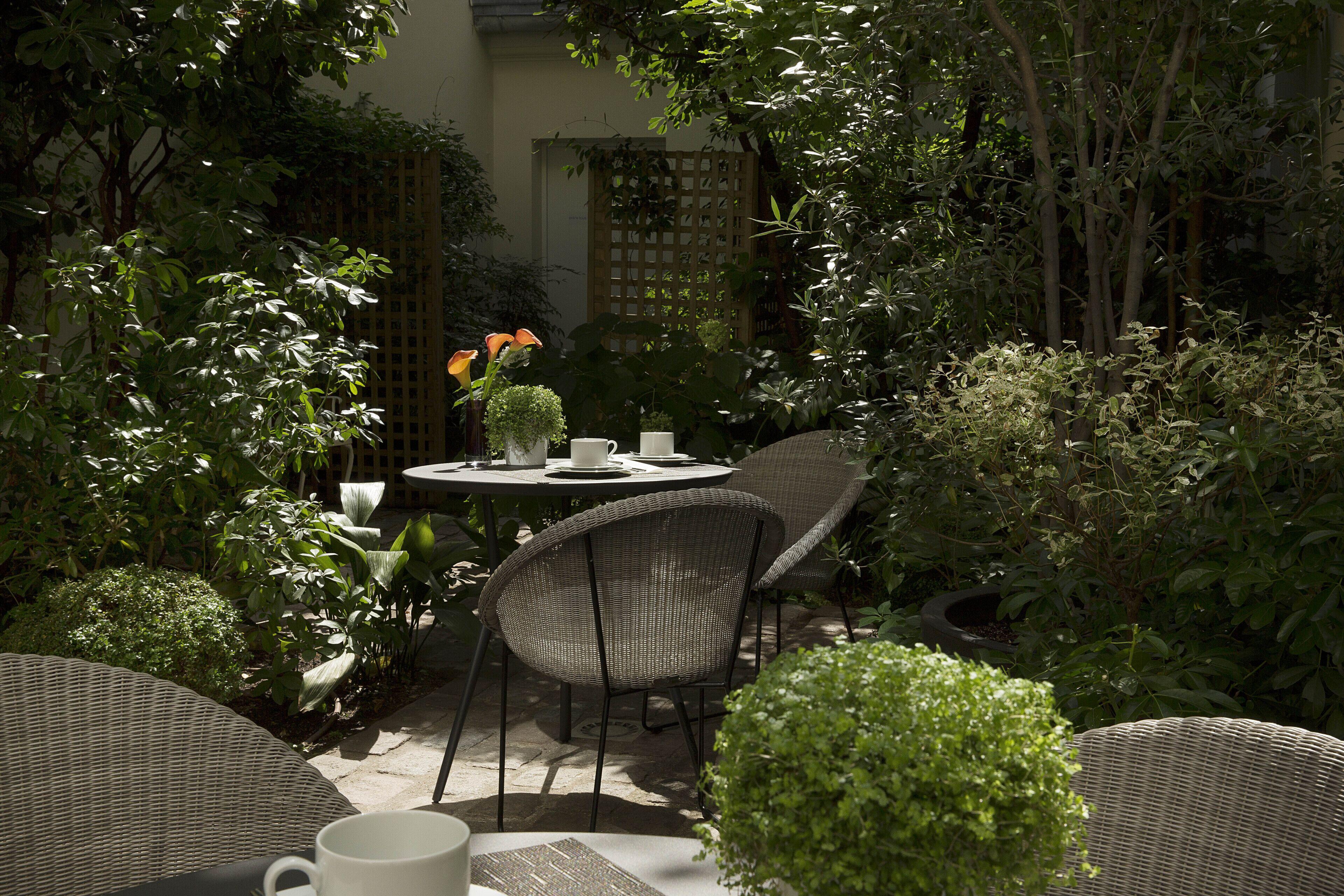 A La Des Artistes 3* Paris