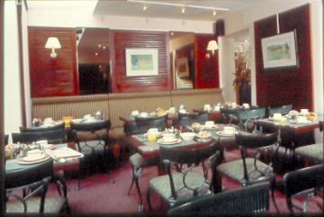 Hotel A La Des Artistes Paris