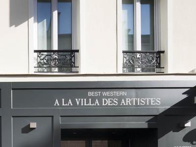 A La Des Artistes Parigi